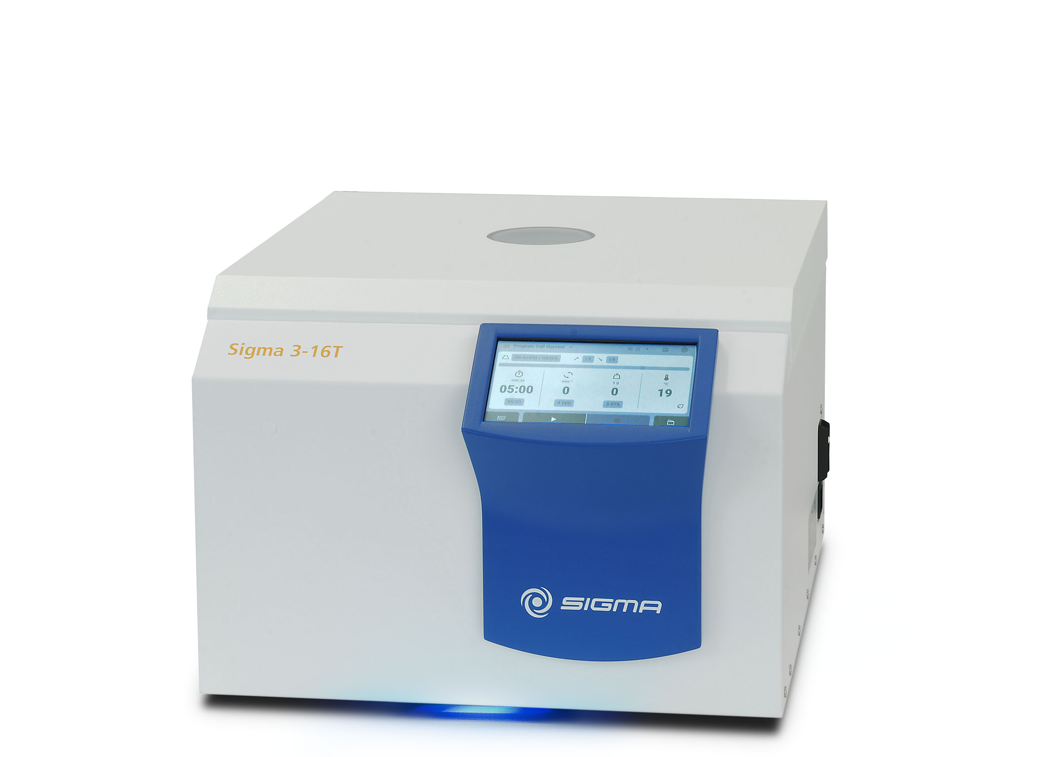A space-saving, air-cooled benchtop centrifuge with an impressive capacity